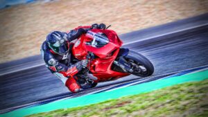 Ducati Panigale V2 Wallpapers