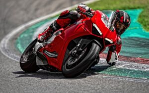 Ducati Panigale V2 Wallpapers