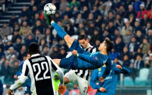 Ronaldo Bicycle Kick Wallpapers